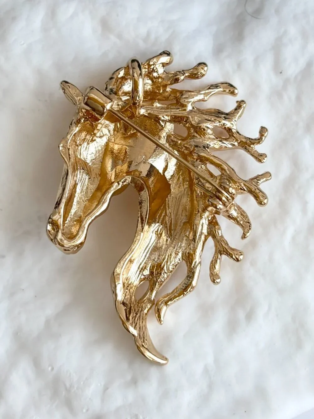 Horse Head & Mane Gold Toned Magestic Large Vintage Inspired Brooch Pin